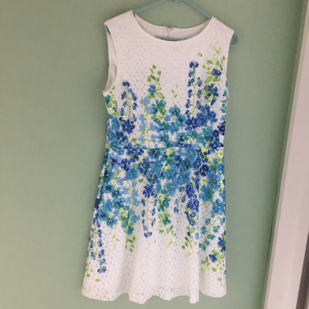 White blue and green floral dress size 10 petite
